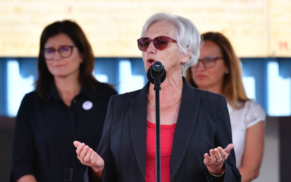 Danuta Wałęsa w Europejskim Centrum Solidarności w Gdańsku