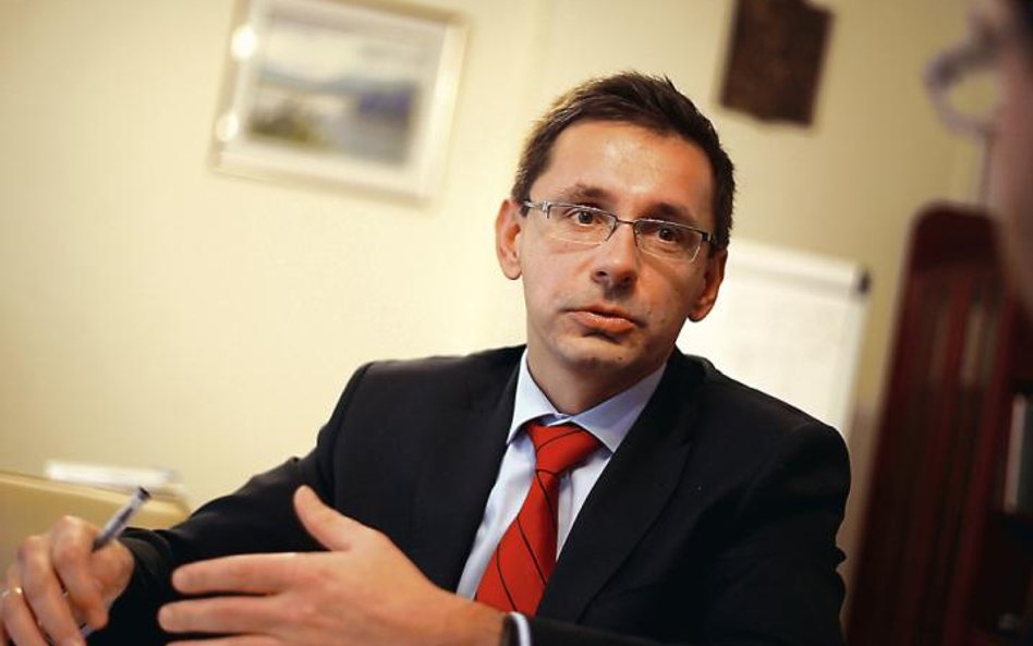 Mikołaj Budzanowski, minister Skarbu Państwa, ma wizję stworzenia instalacji petrochemicznej w Gdańs