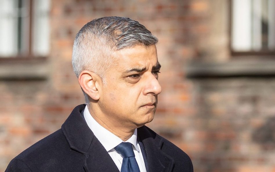 Burmistrz Londynu Sadiq Khan 27 stycznia wziął udział w uroczystościach upamiętniających 75. rocznic