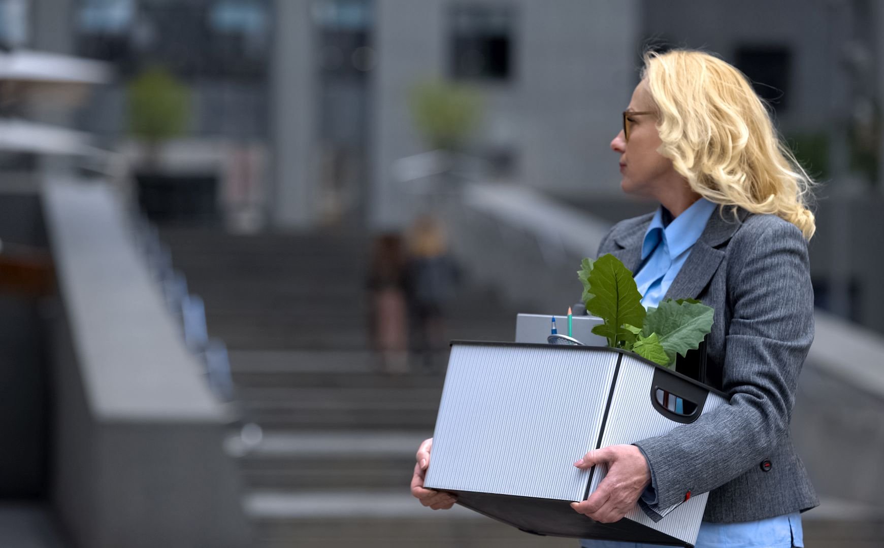 Obwiniają AI za zwolnienia, a prawda może być inna. „Robią z technologii kozła ofiarnego”