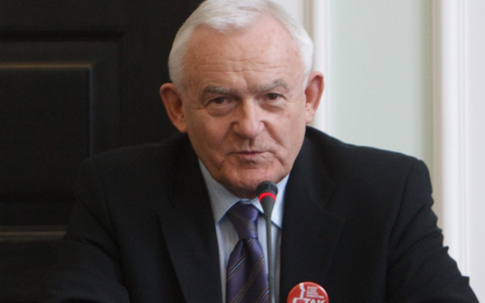 Leszek Miller: Nie wykluczamy udziału w marszu PiS