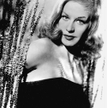 Hildegard Knef. Po ucieczce na Zachód z bojowniczki przeciw zakłamaniu Niemców przeistoczyła się w m
