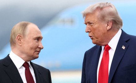 Władimir Putin i Donald trump w czasie szczytu na Alasce