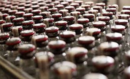 Prowadzone inwestycje aż o połowę zwiększą możliwości produkcyjne poznańskiego zakładu Wyborowej.