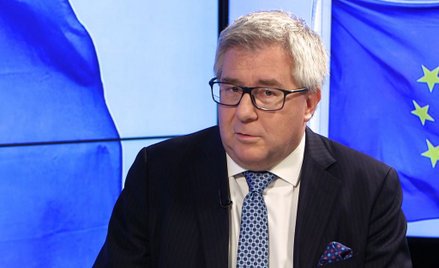 Sąd: Ryszard Czarnecki ma przeprosić Różę Thun za "szmalcowników"