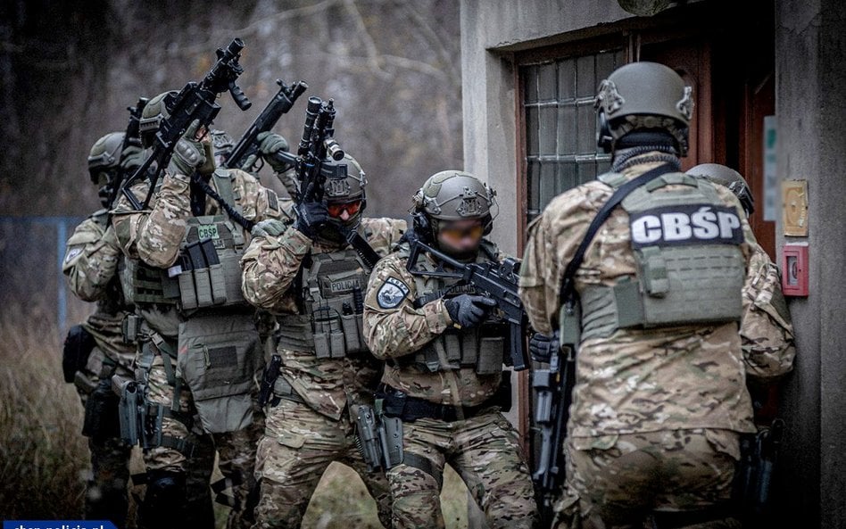 CBŚP zatrzymuje coraz więcej osób podejrzanych o udział w zorganizowanych grupach przestępczych. Ale