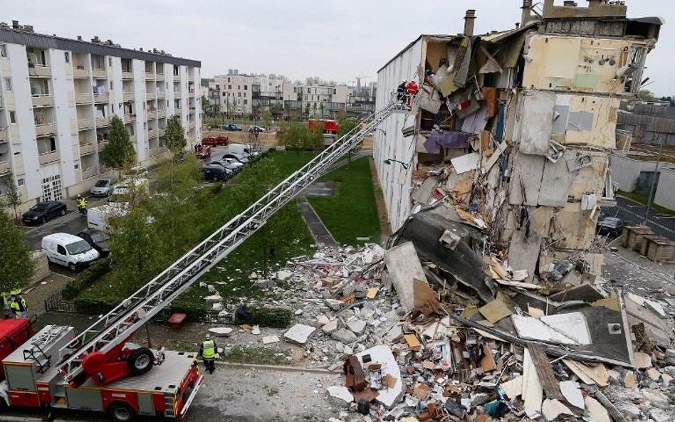 Reims: zawalił się dom, trzy ofiary