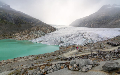 Kanton Valais. Jezioro powstałe w wyniku topnienia Lodowca Rodanu