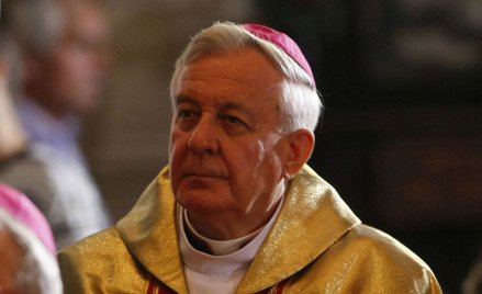 Abp Paetz nie zostanie pochowany w katedrze, tylko na cmentarzu