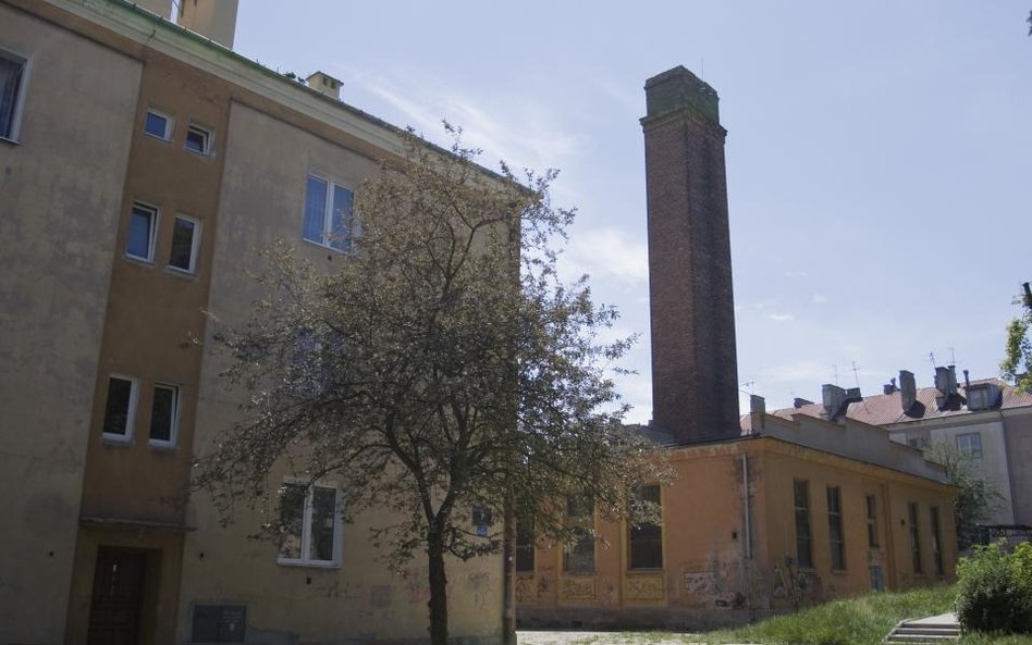 Budowa kotłowni w bloku nadaje członkom wspólnoty status strony