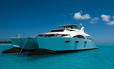 Katamaran Jambo zbudowany w Gdańsku dla żeglarza z Francji