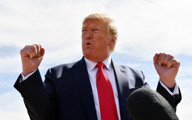 Trump zaprosi członków G7 na swoje pole golfowe na Florydzie