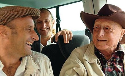 Bohaterowie dokumentu „Dwa Rembrandty w ogrodzie”