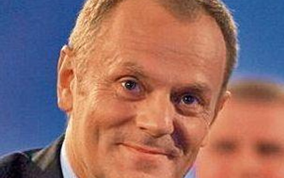 Kampania samorządowa PO: Tusk w regionach, spoty w telewizji