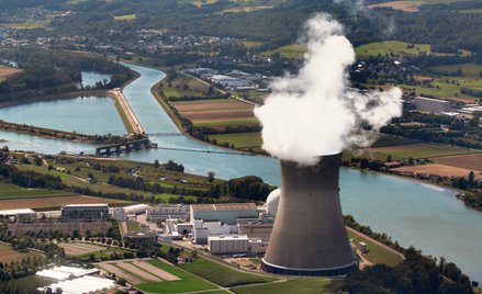 Szwajcarzy chcą więcej atomu; jest dobry dla klimatu i bezpieczny