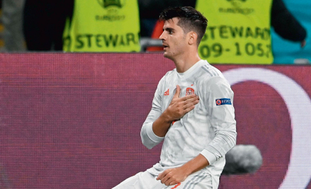 Hiszpański piłkarz Alvaro Morata boleśnie odczuł to, że jego reprezentacja słabo zaczęła Euro