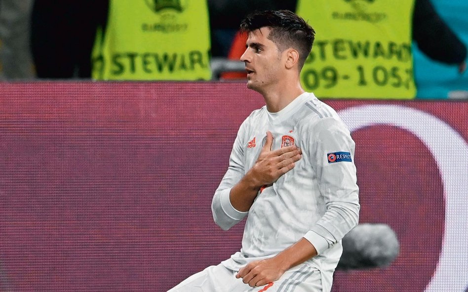 Hiszpański piłkarz Alvaro Morata boleśnie odczuł to, że jego reprezentacja słabo zaczęła Euro