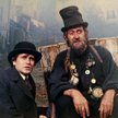 Jan Nowicki (Józef) i Ludwik Benoit (Szloma) w „Sanatorium pod Klepsydrą” (1973 r.)