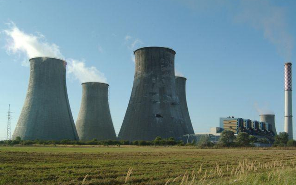 Nadwyżka mocy w naszych elektrowniach to mit