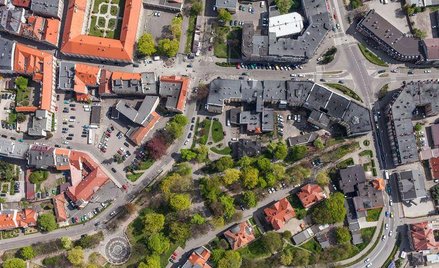 Reprywatyzacja: roszczenia byłych właścicieli drogo kosztują samorządy
