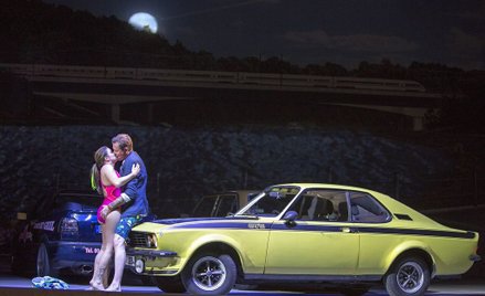 Cornelia Zink (Marianne) i Tom Erik Lie (Alfred)