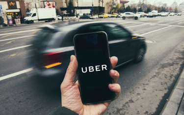 Uber i Lyft wypłacą wielomilionowe odszkodowania kierowcom