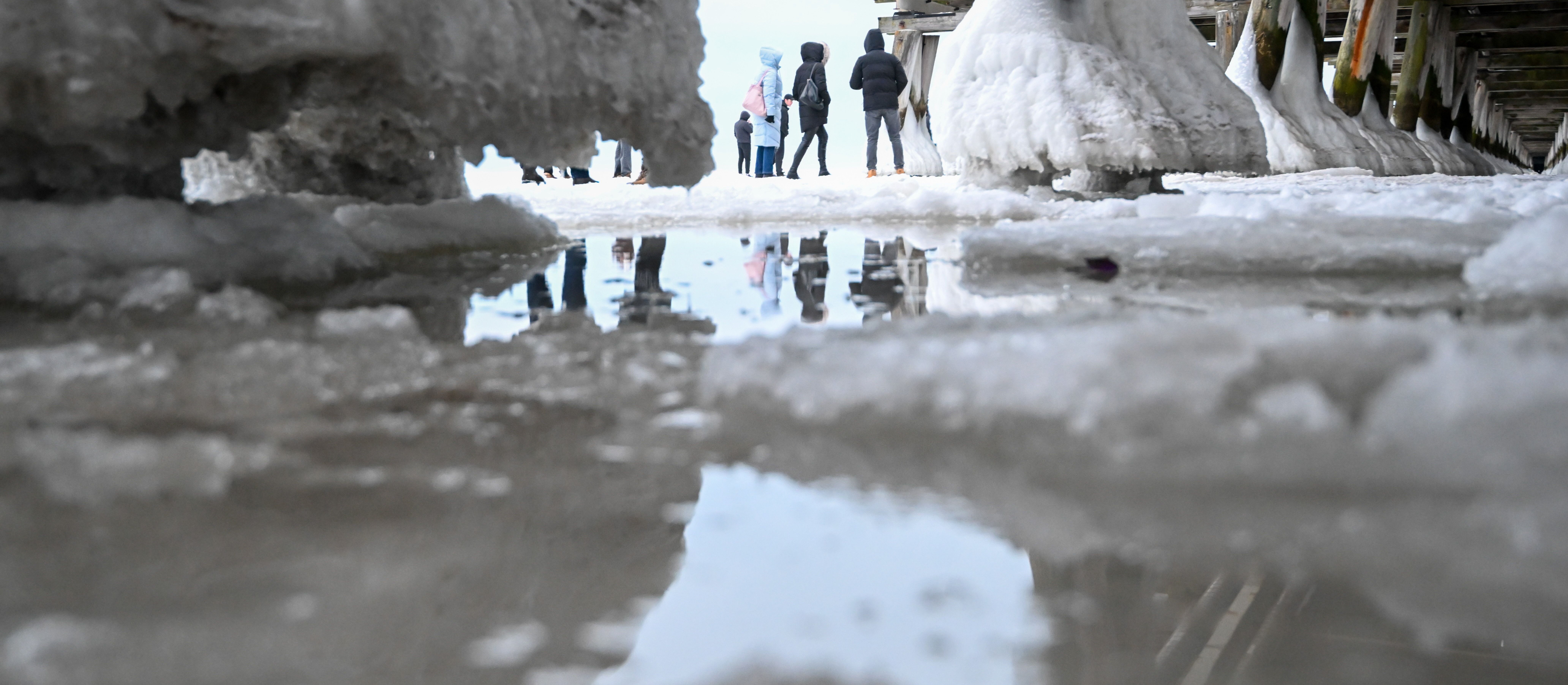 Marznące opady to dopiero początek. IMGW wydał kolejne ostrzeżenia