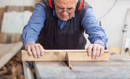 Emeryci i renciści dorobią więcej