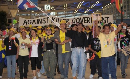Bangkok ogarnięty chaosem