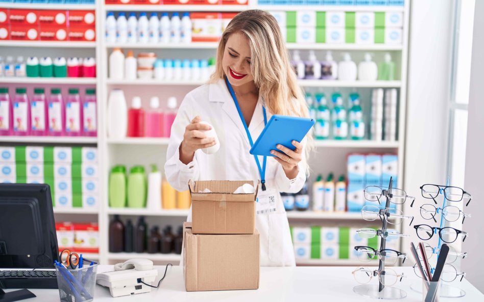 Bezpieczne przesyłki kurierskie z farmaceutykami