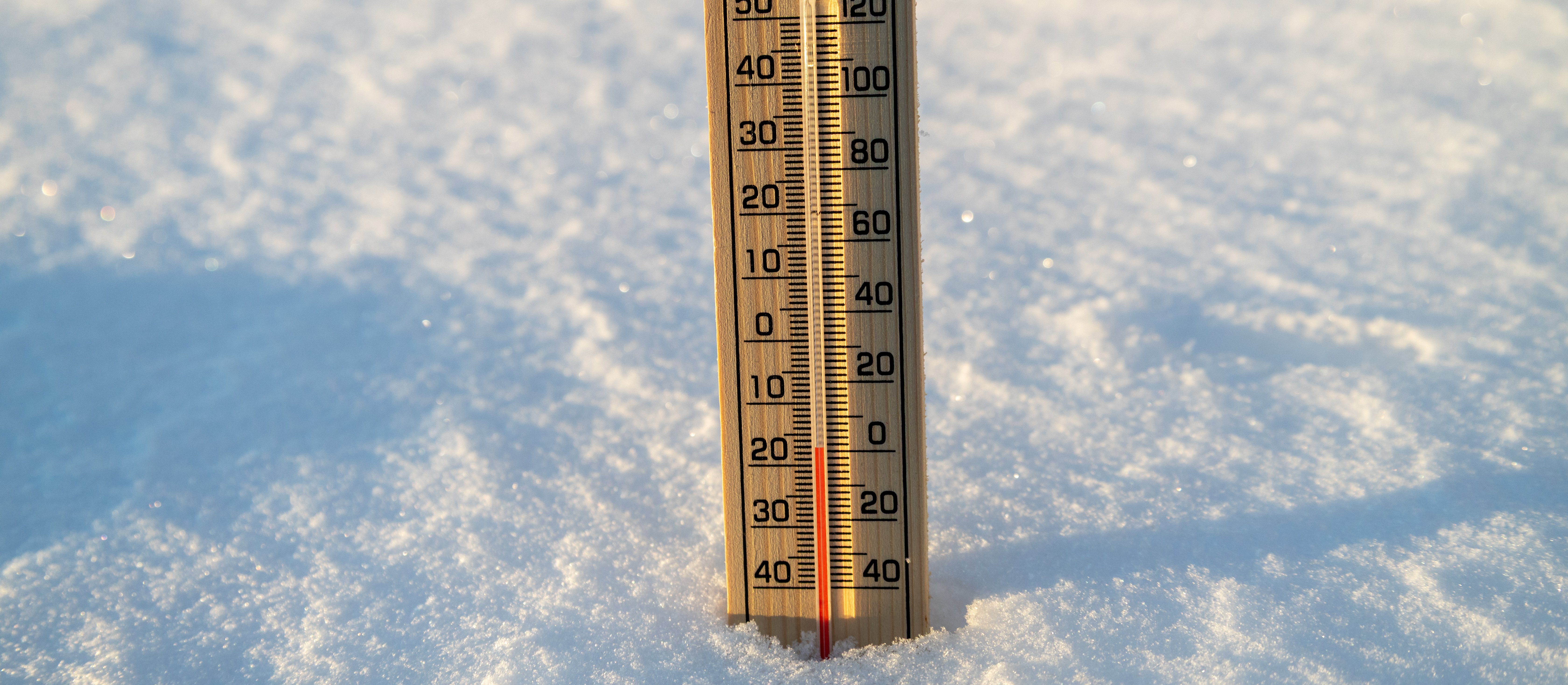 W tych miastach temperatura nad ranem spadła poniżej -25 stopni. IMGW wydał ostrzeżenia