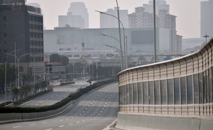 Władze najbardziej obawiają się wybuchu paniki w objętym kwarantanną mieście Wuhan i innych miejscow