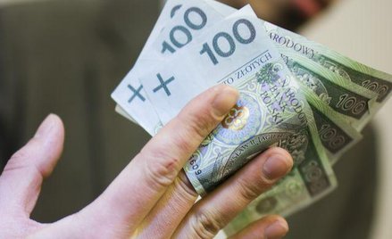 Szantażysta chce oddać Piesiewiczowi pieniądze