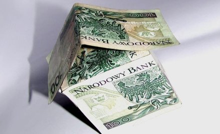 Renta dożywotnia lub kredyt? z odwróconą hipoteką? w zamian za pozbycie się własności mieszkania ma 