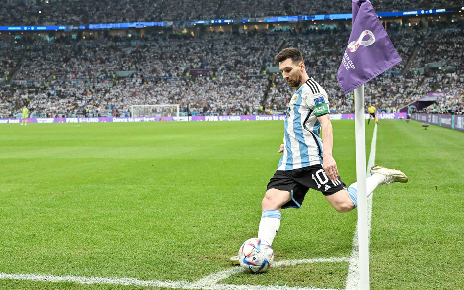 Leo Messi ma być może ostatnią szansę, by na mundialu w reprezentacji dorównać Diego Maradonie