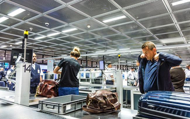Kontrola pasażerów i bagażu może budzić zastrzeżenia