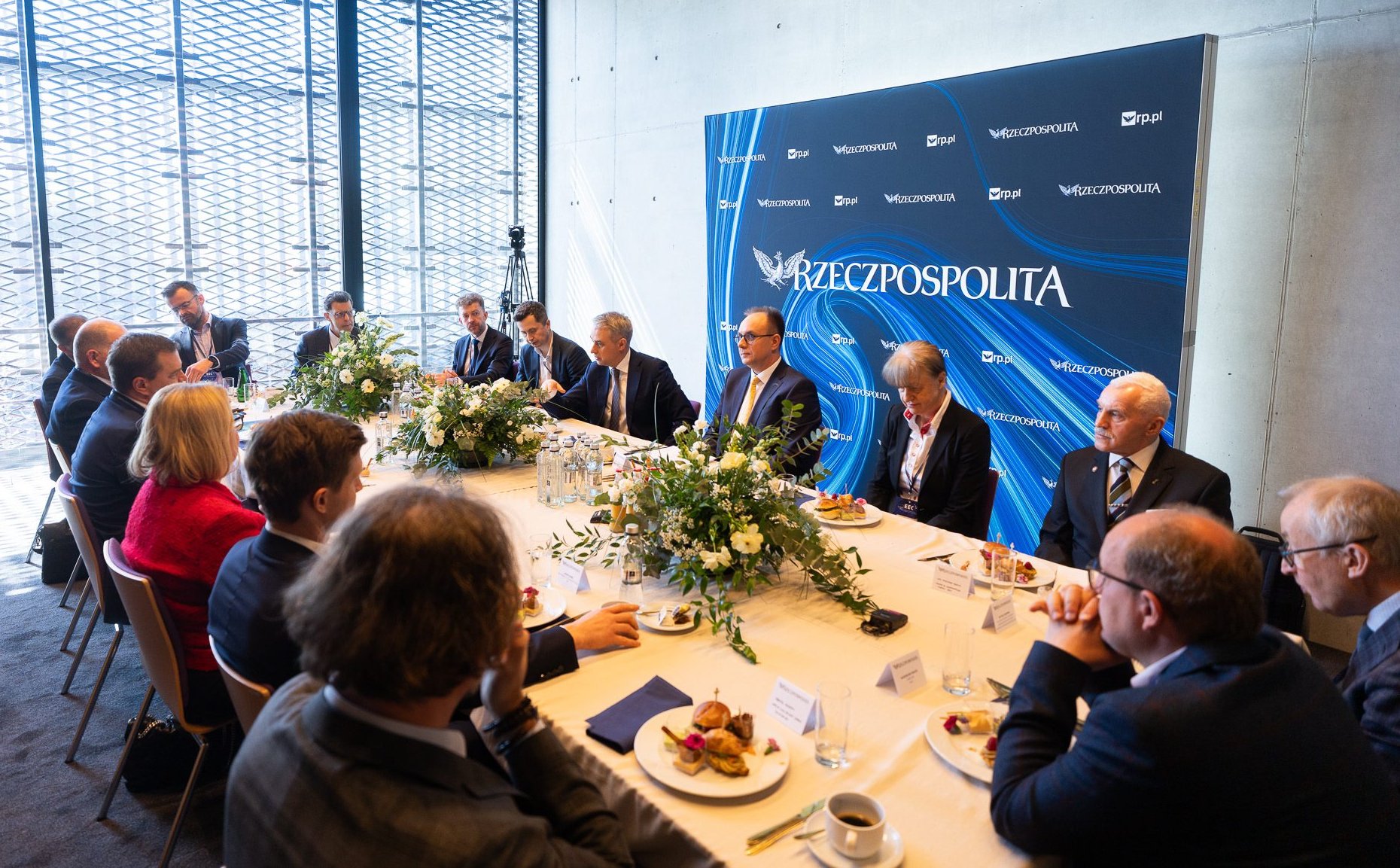 Устойчивость государства к кризису в киберпространстве? Работа без остановки