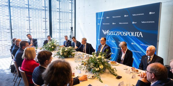 Odporność państwa na kryzys w cyberprzestrzeni? Praca non stop