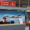 Emirates: Koniec z papierowymi kartami pokładowymi. Ale nie do USA