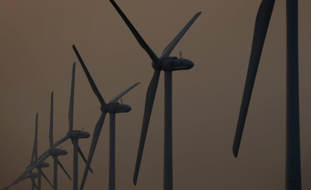 W Karwicach ruszyła farma wiatrowa o mocy 40 MW