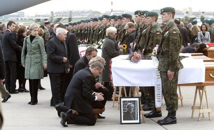 Fundacja 10 kwietnia