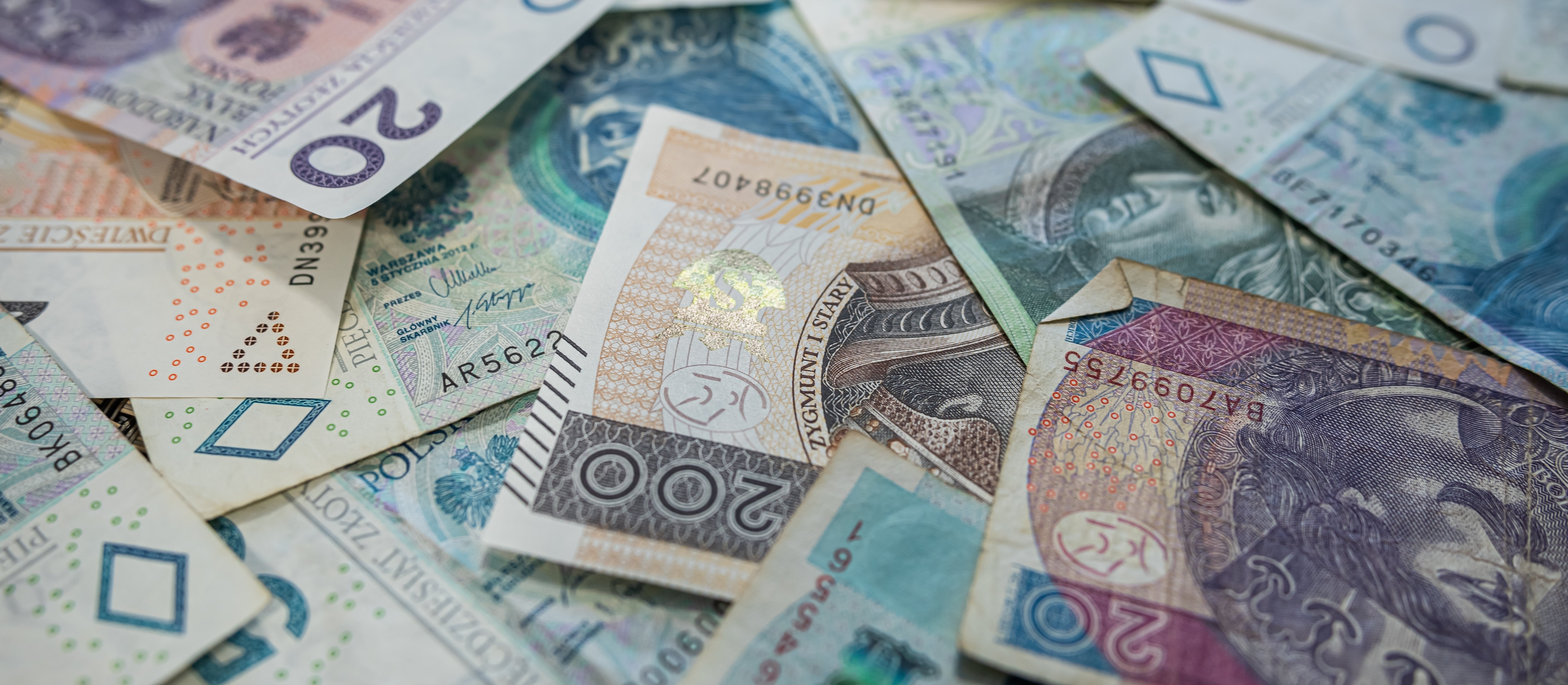 Nawet 400 zł więcej co miesiąc. Zmiany w rencie wdowiej od 2027 r.