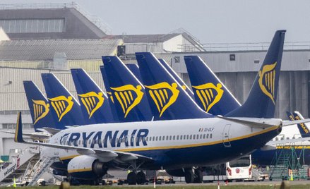 Ryanair przedłuża uziemienie samolotów