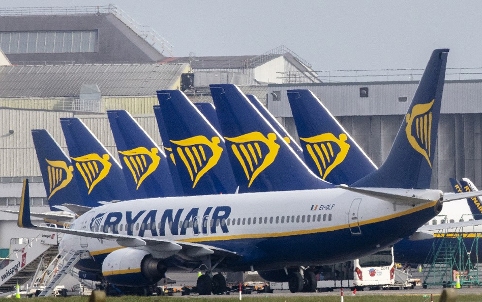 Ryanair przedłuża uziemienie samolotów
