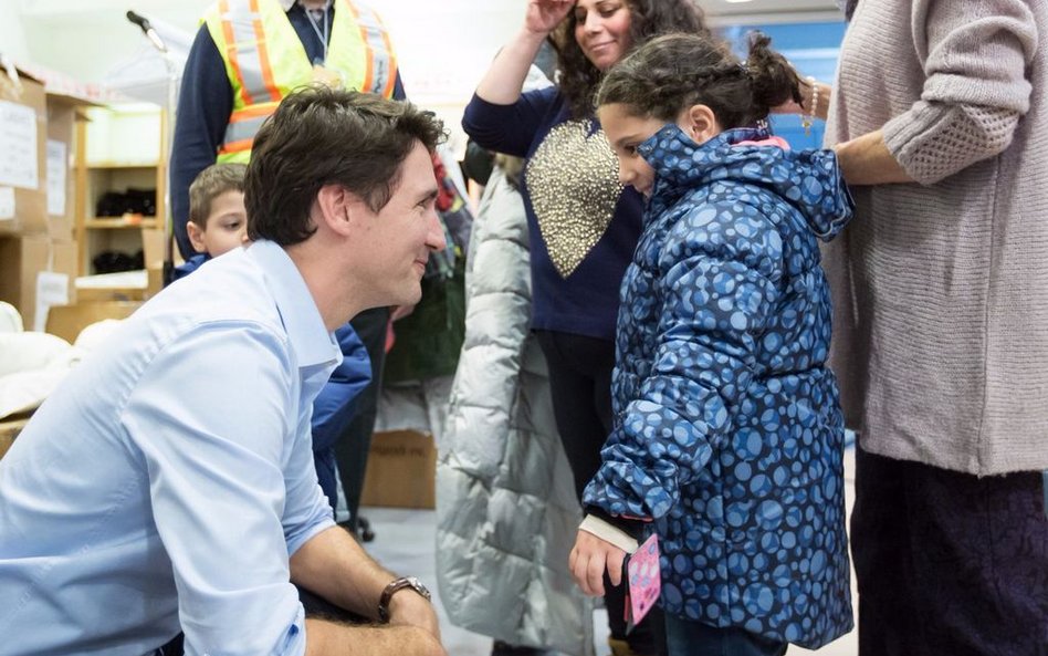 Po dekrecie Trumpa: Trudeau zaprasza uchodźców do Kanady