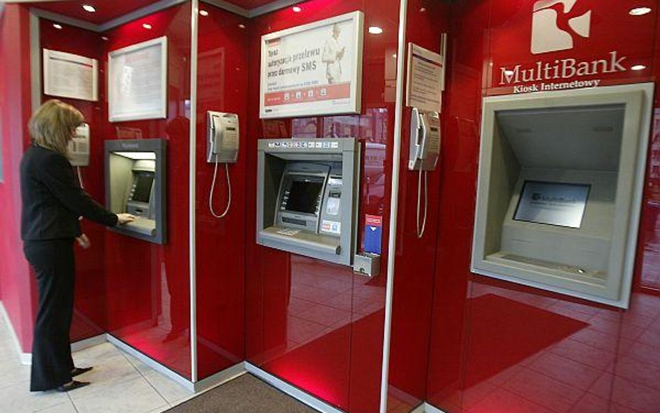 MultiBank wkracza na rynek kredytów samochodowych