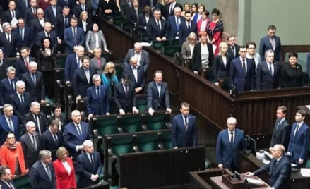 Minuta ciszy bez Jarosława Kaczyńskiego. Lech Wałęsa: To będzie symbol