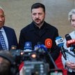 Wołodymyr Zełenski wraz z Ursulą von der Leyen i Antonio Costą
