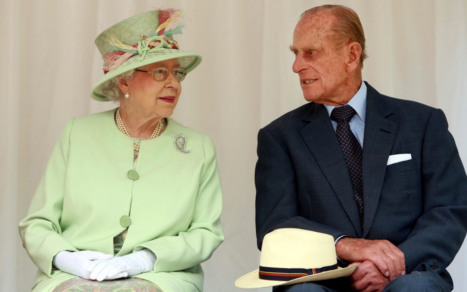 Z mężem, księciem Filipem.