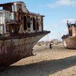 Wraki statków w Uzbekistanie, na terenach, które niegdyś pokrywały wody Morza Aralskiego.